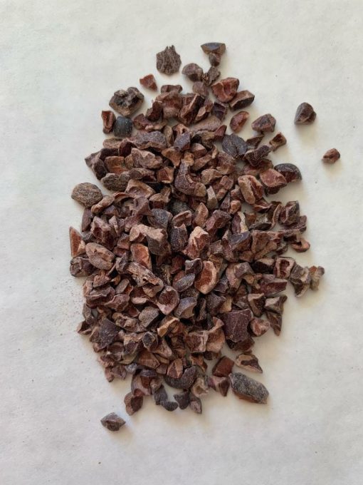 Cacao nibs - lightly roasted