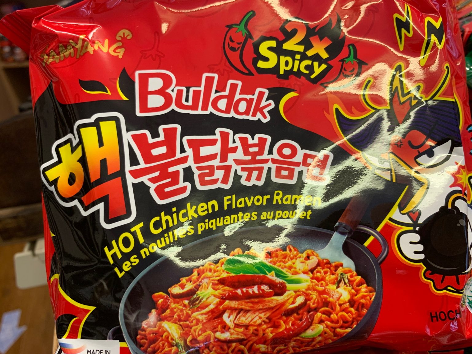 Dried Noodles Samyang extra spicy extra hot Chicken flavour Raman 140g