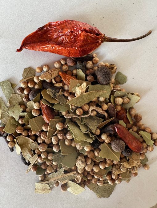 Pickling spice blend with 1 x whole ghost chilli