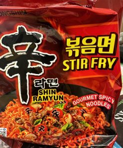 Nongshim Shin Ramyun Stir Fry Gourmet Spicy Noodles 131g